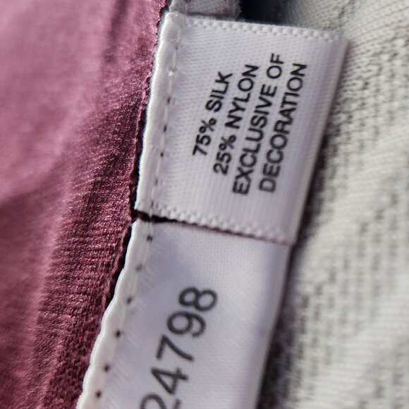 Ann Taylor Sweater Tank XL Maroon - Picture 7 of 7